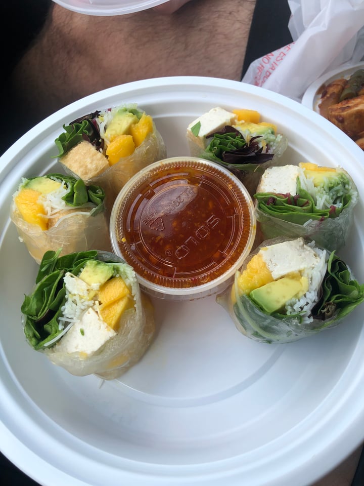 photo of Ye’s Asian Vegan Kitchen Summer Rolls shared by @nisharespect on  09 Jul 2022 - review
