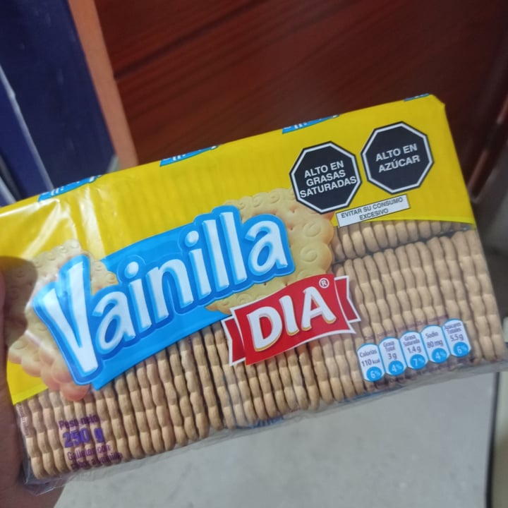 photo of dia Galletas Vainilla shared by @soyunalechugaandante on  27 Jun 2022 - review