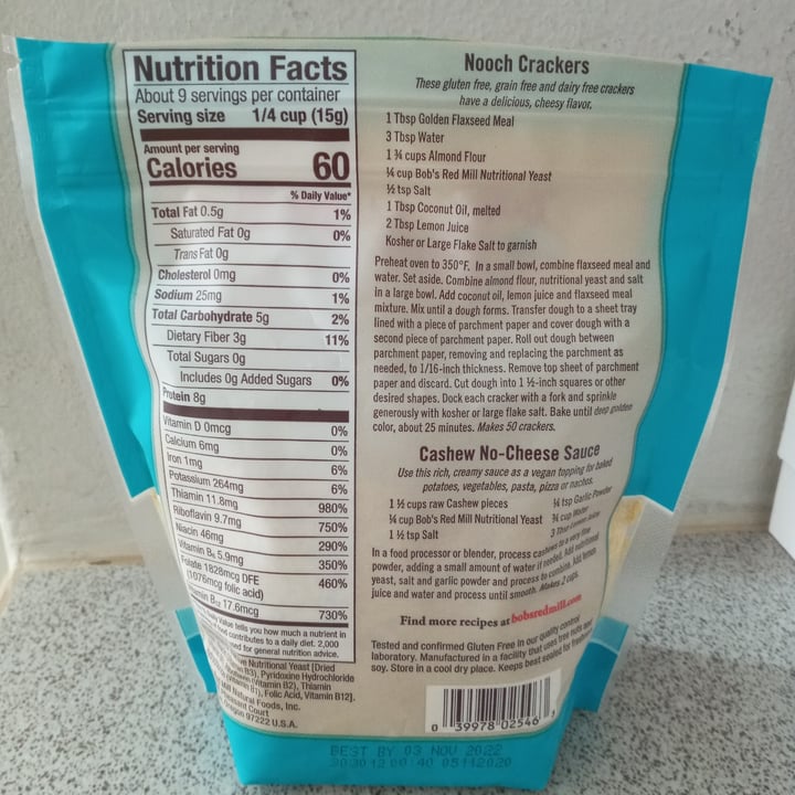 review photo of Bob's Red Mill Levadura nutricional shared by @tatianaramirez on 16 May 2021 - review