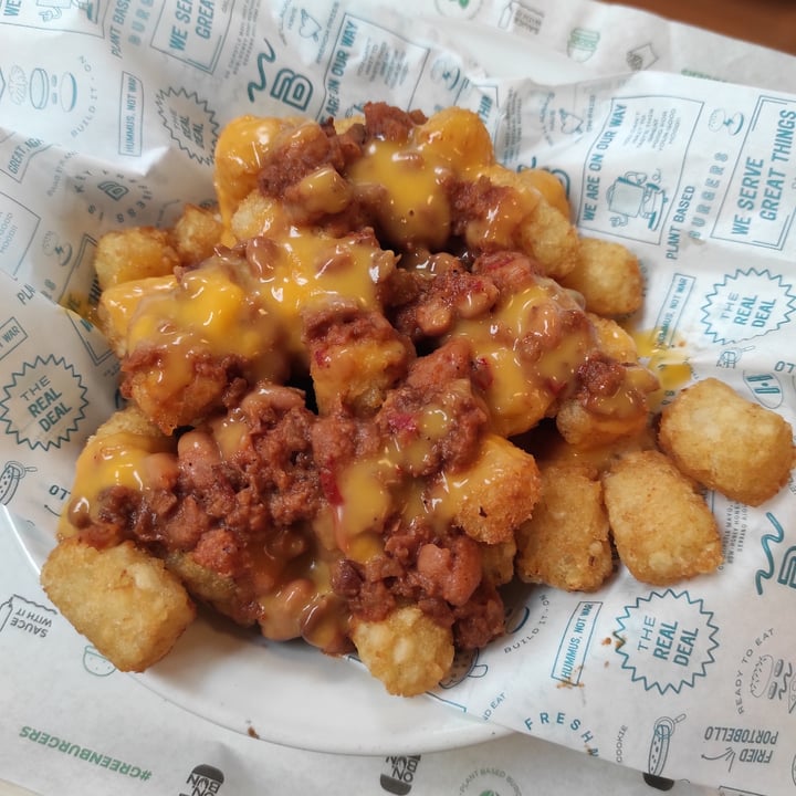 photo of On Bun Plant Based Burgers Chili cheese tater tost shared by @nitaav2 on  24 Jun 2022 - review