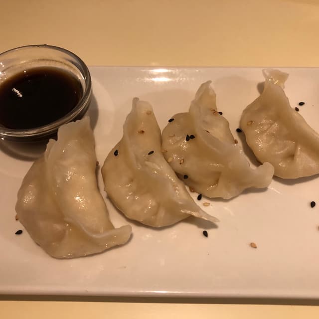 Photo of the dish “Gyoza con verduras”