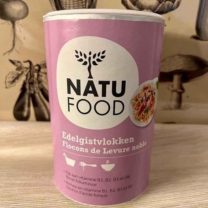 photo of Natu food Edelgistvlokken shared by @teresadv on  13 Apr 2022 - review
