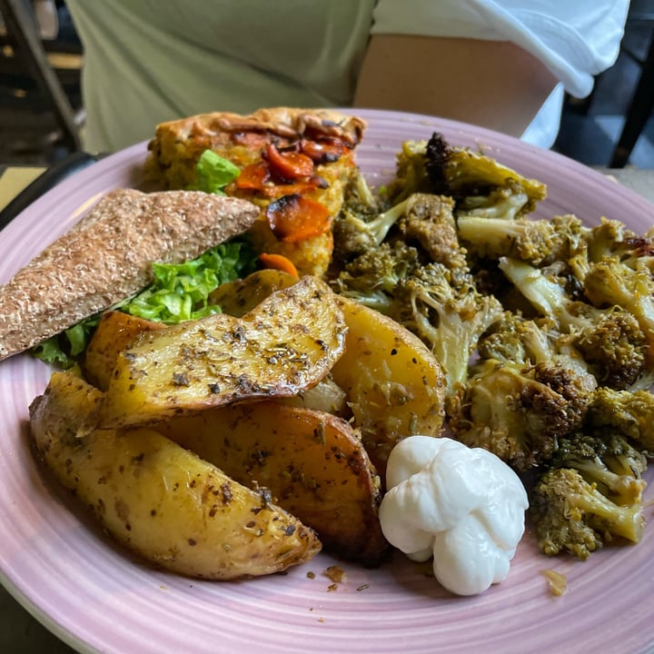 review photo of L'Orto Bistrò piatto Menu shared by @giorgiacaramellino on 04 Nov 2022 - review