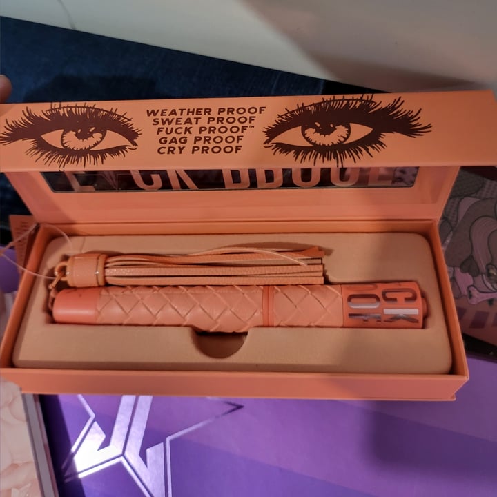 review photo of Jeffree Star Cosmetics F*ck proof mascara brown shared by @taishardt on 16 May 2022 - review