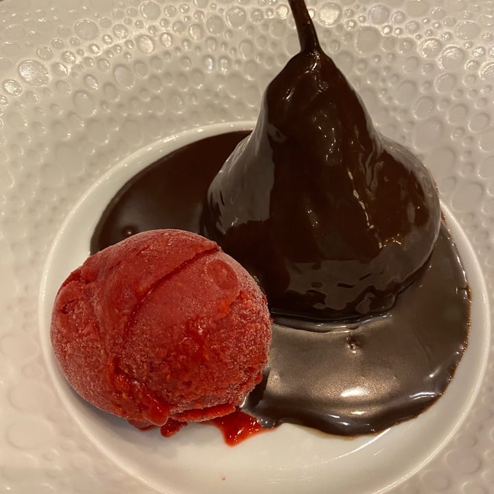 photo of So France Vegan Pêche Melba shared by @ejaquet on  13 Aug 2021 - review