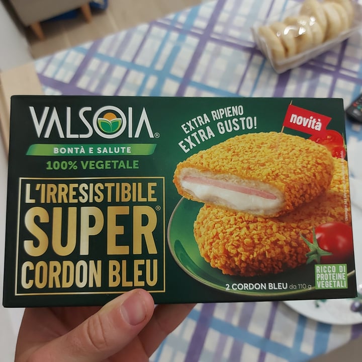 photo of Valsoia l'irresistibile super cordon bleu shared by @fasveg on  26 Nov 2022 - review