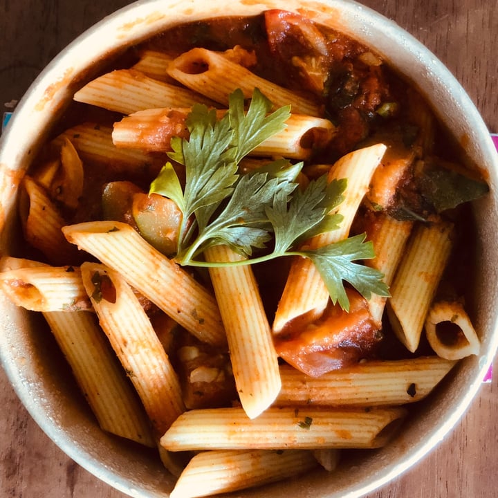 photo of Squisito Vegan Friendly ARRABBIATA Pasta shared by @shinjika on  20 Sep 2020 - review