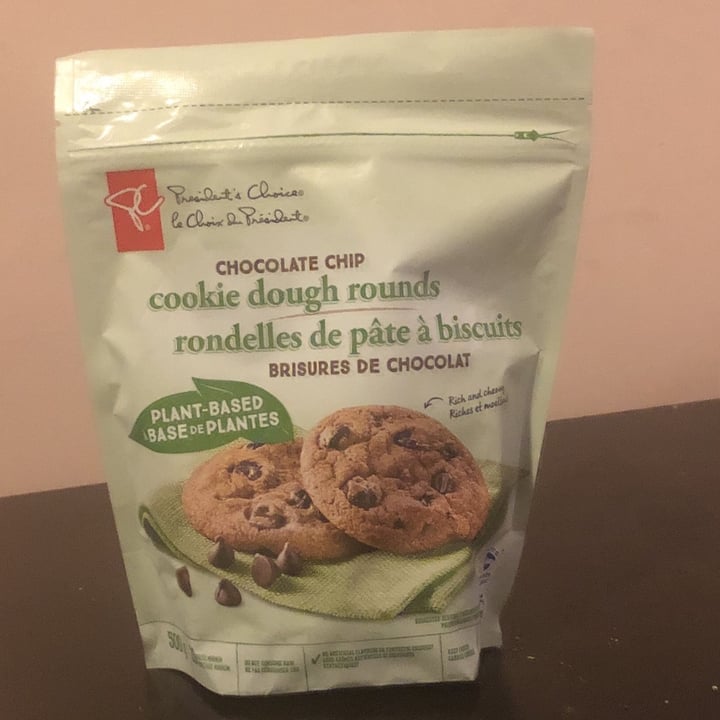photo of President's Choice Cookie Dough Rounds shared by @biancad on  18 Nov 2021 - review