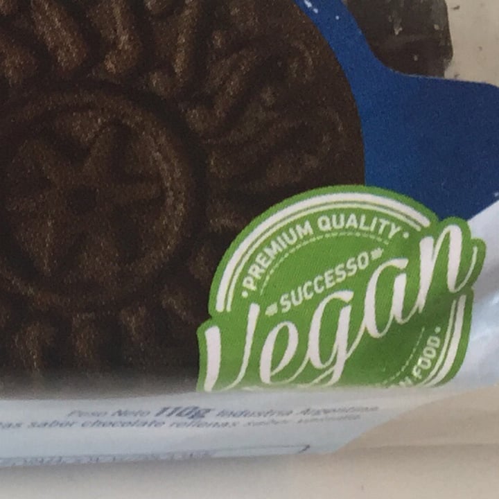 review photo of Successo black cookies shared by @plantbasedagus on 24 Apr 2021 - review