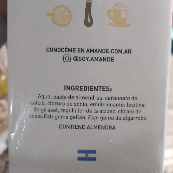 photo of Amande Leche de Almendras shared by @tanivillasanti on  28 Jul 2021 - review