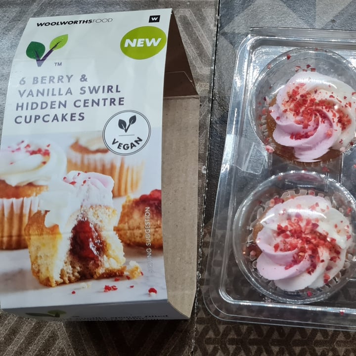 photo of Woolworths Food 6 Berry & vanilla swirl hidden centre cupcakes shared by @ell269 on  07 Oct 2021 - review