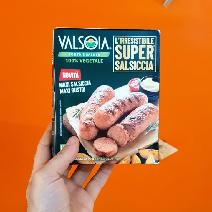 photo of Valsoia L’irresistibile Super Salsiccia (Sausage) shared by @tanochefvegan on  18 Jan 2022 - review