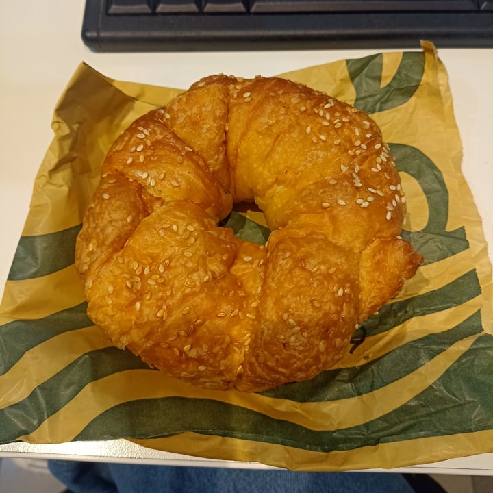 photo of Starbucks Bageluna shared by @aldyflorent on  08 Nov 2022 - review