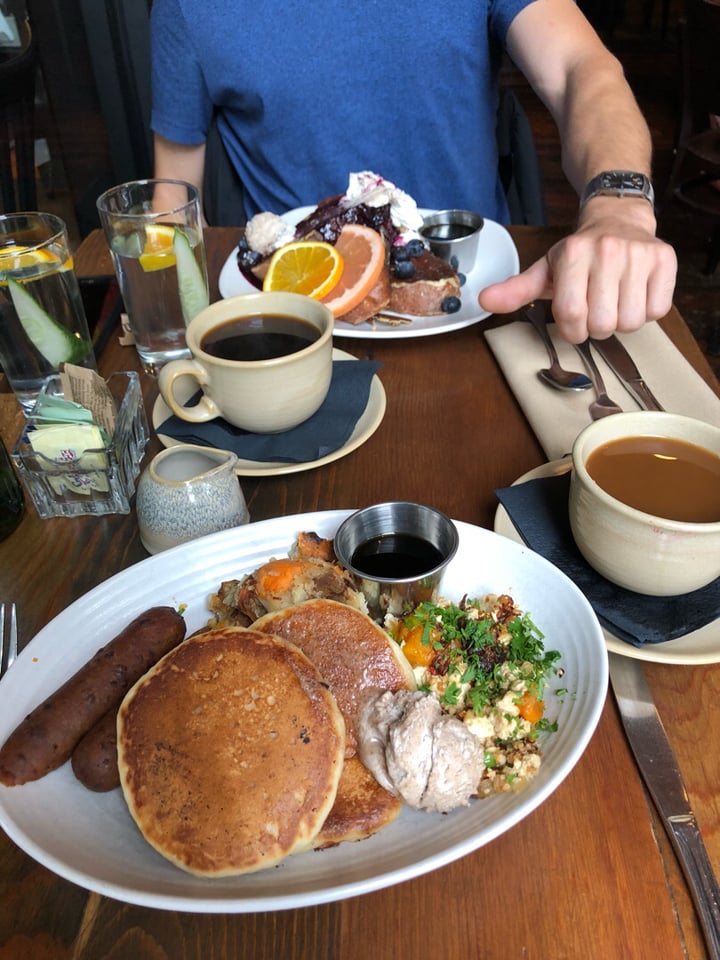 review photo of Plum Bistro Brunch Combo shared by @taylorwinfrey on 15 Jul 2018 - review