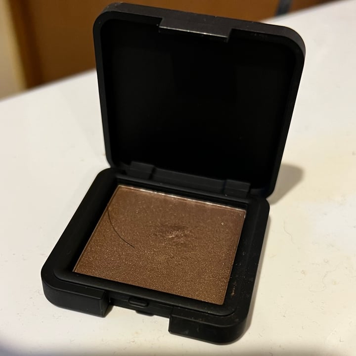 review photo of 3INA eyeshadow shared by @ronirios on 22 Nov 2022 - review