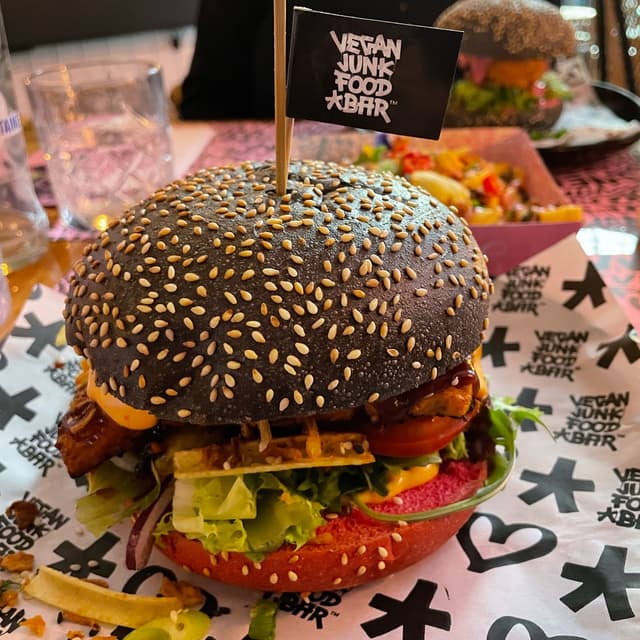 菜肴“VJFBBQ Heppi Ribs Burger”的照片
