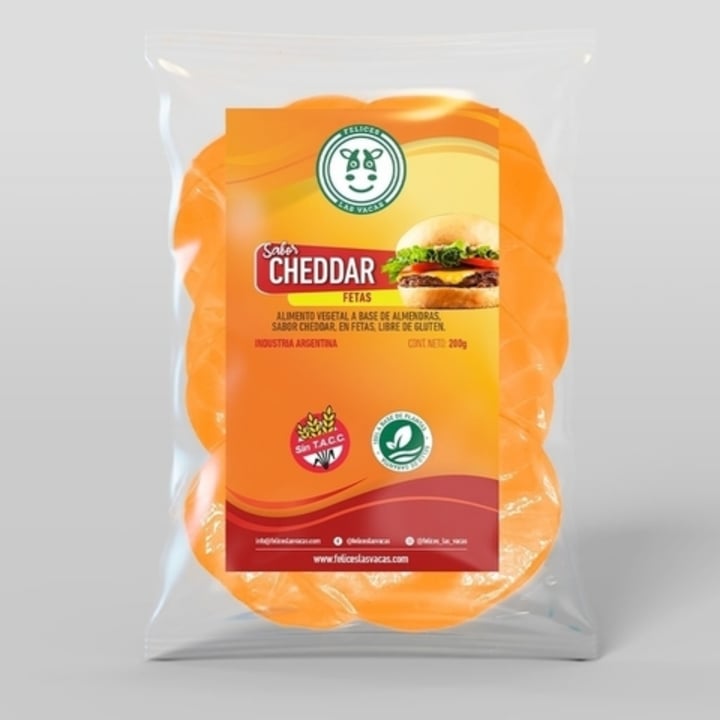 review photo of Felices Las Vacas Queso Cheddar en Fetas shared by @julisturla on 20 Nov 2021 - review