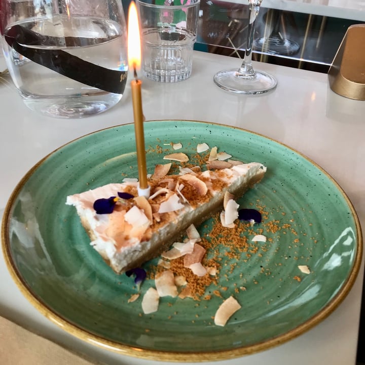 photo of TWELVE EATERY Dulce de Leche Cheesecake shared by @rebeccag on  12 Dec 2020 - review