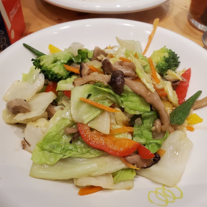 photo of Green Common Harbour City Garlic Mixed Veg Stir-Fry shared by @moosewong on  05 Aug 2021 - review