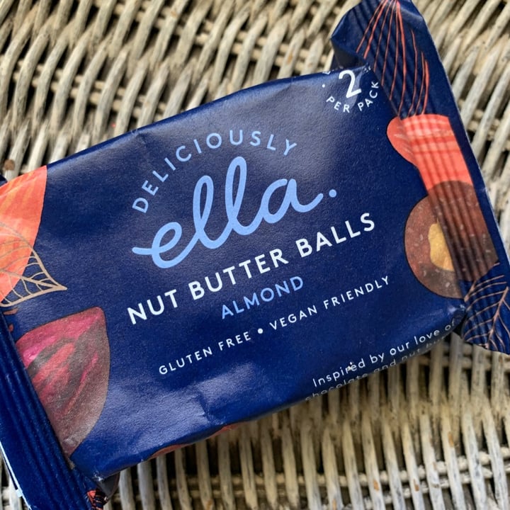 photo of Deliciously Ella Nut Butter Balls Almond shared by @chelsjearey on  31 Jul 2020 - review