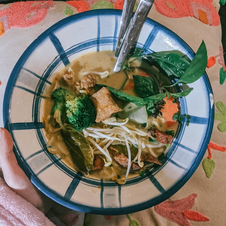 review photo of Golden Lotus Vegan Combination laksa shared by @byrachelholt on 17 Aug 2020 - review