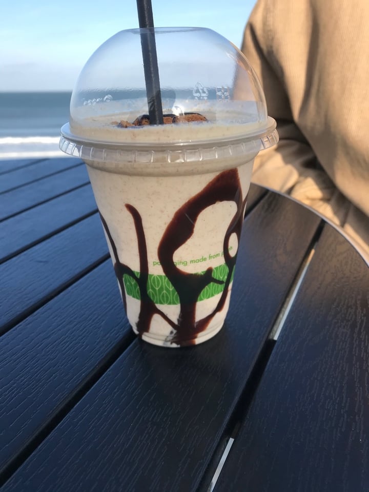photo of Roots Aberdeen Biscoff Milkshake shared by @kirstend94 on  22 Mar 2020 - review