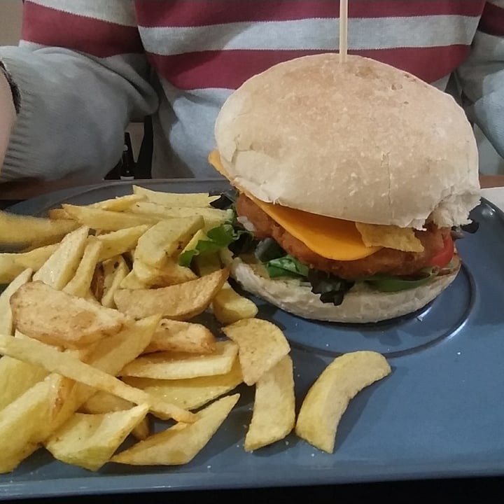 photo of Deliveggie Ourense Burguer Mexicana shared by @sancom on  26 Jun 2022 - review