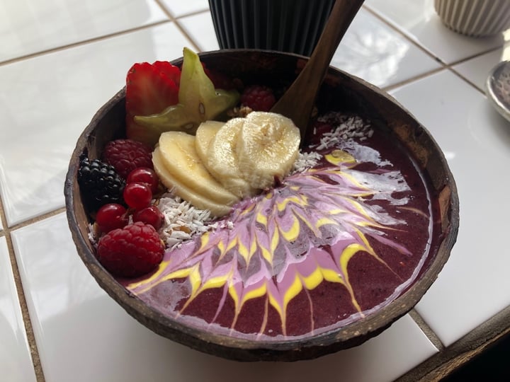 review photo of Rainbowls Amsterdam Acai Bowl shared by @amayosa on 24 Feb 2020 - review
