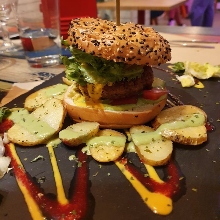 review photo of Sanissimo Gran Via Descarada By Beyond shared by @niicomaeckle on 15 Aug 2021 - review