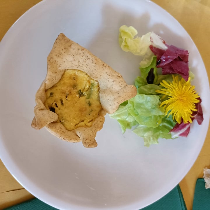 review photo of Dulcamara Quiche Di Cipollotti E Panna Allo Zafferano shared by @lunamariacrocco on 04 Jun 2022 - review