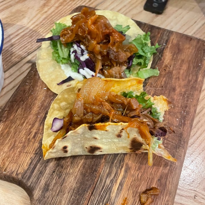 photo of Quinoa Bar Vegetarià Jackfruit tacos shared by @sara5 on  18 Oct 2021 - review