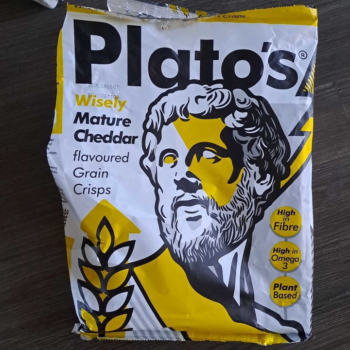 photo of Plato's Wisely Mature Cheddar shared by @thecuriousamateur on  22 May 2022 - review
