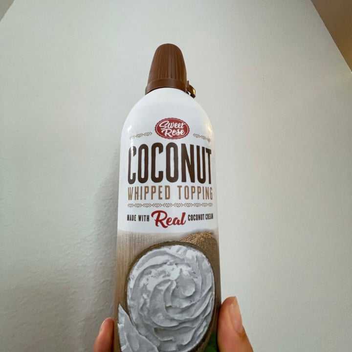 photo of Sweet rose coconut whipped topping Coconut whipped topping shared by @mariahc on  10 Jul 2021 - review
