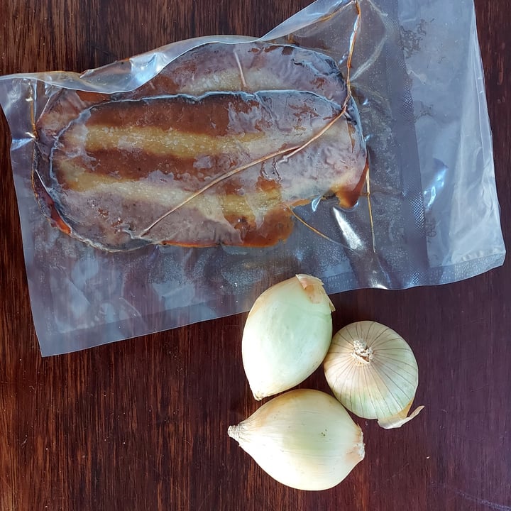 photo of Urban Vegan Smoked Bacon Style Rashers shared by @lizadewet on  21 Oct 2020 - review