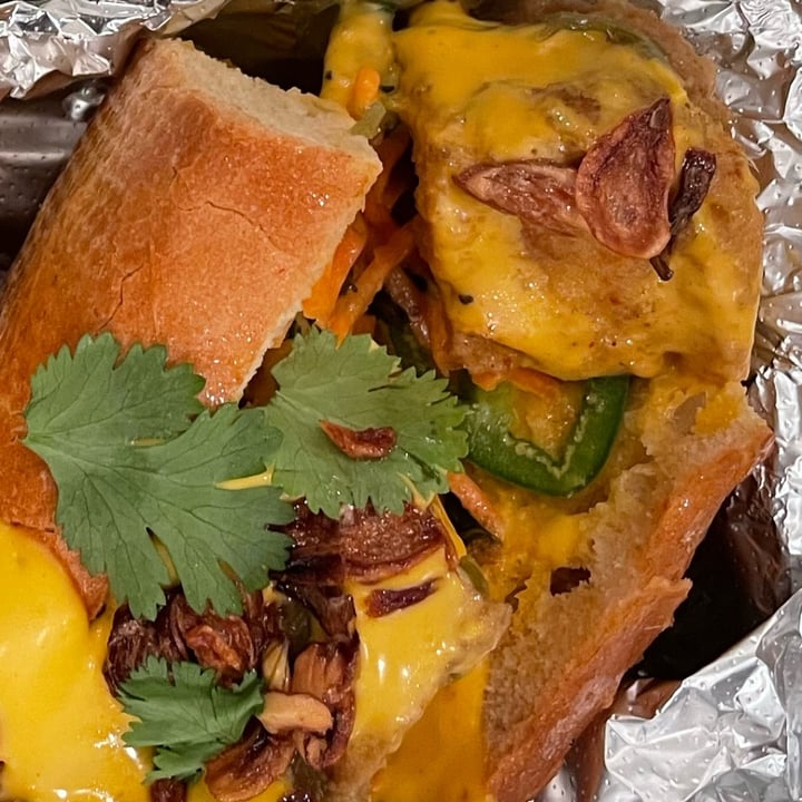 review photo of Mama Dut Fried Tofu Banh Mi Special shared by @herbivoracious on 14 Nov 2022 - review
