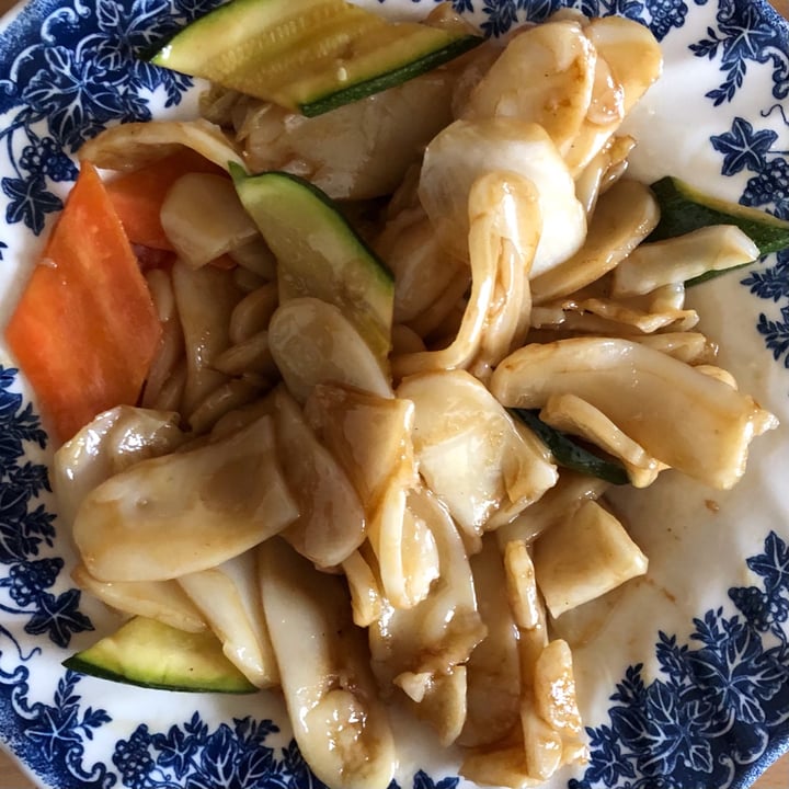 photo of Asia Fusion Sushi Gnocchi di riso shared by @veganleaf on  23 Mar 2022 - review