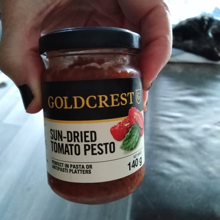 review photo of Goldcrest Sun-dried Tomato Pesto shared by @adelezurnamer on 07 Sep 2020 - review