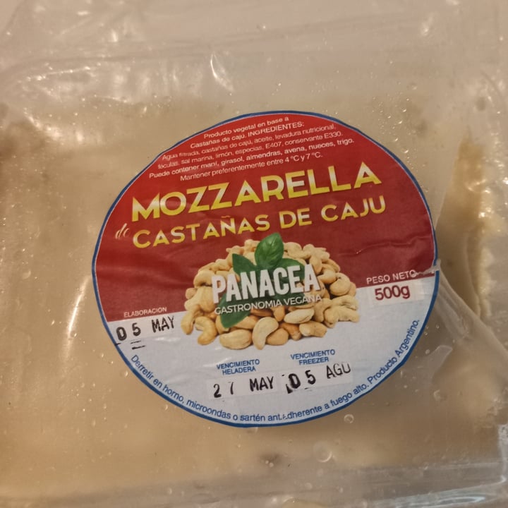 photo of Panacea Gastronomía Vegana Mozzarella de castañas De Cajú shared by @mpazechandi on  26 May 2022 - review