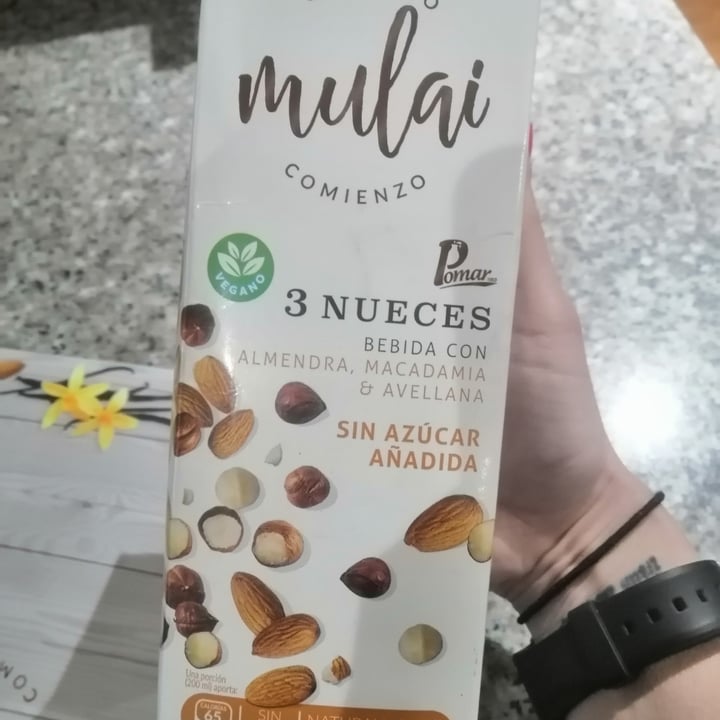 review photo of Mulai Bebida con almendra, macadamia y avellanas shared by @bekindco on 12 Oct 2020 - review