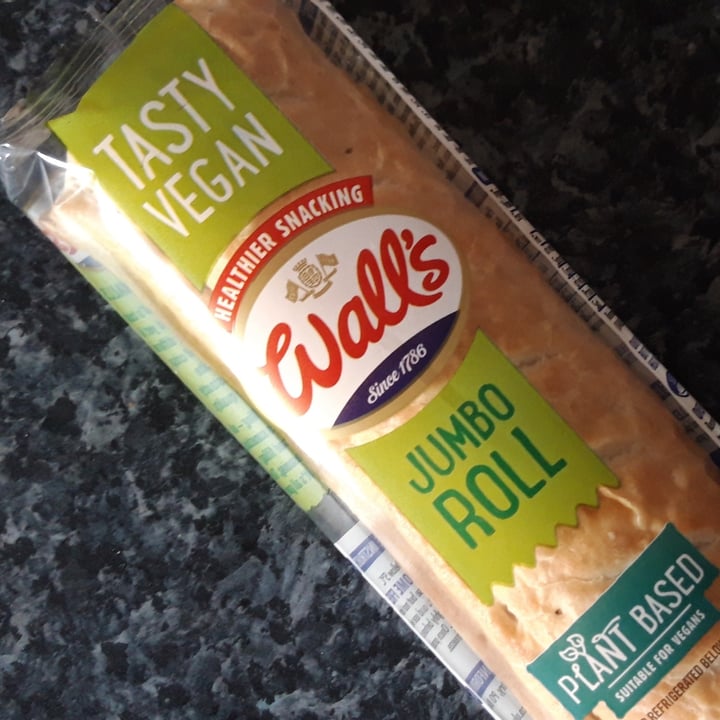 review photo of Wall's Pastry Since 1786 Tasty Vegan Jumbo Roll shared by @govganjackson on 15 Apr 2021 - review