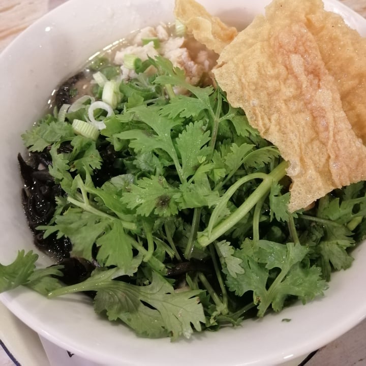 photo of Noodle Shack @ 1 Utama Coriander Noodles shared by @hotredginger on  04 May 2020 - review