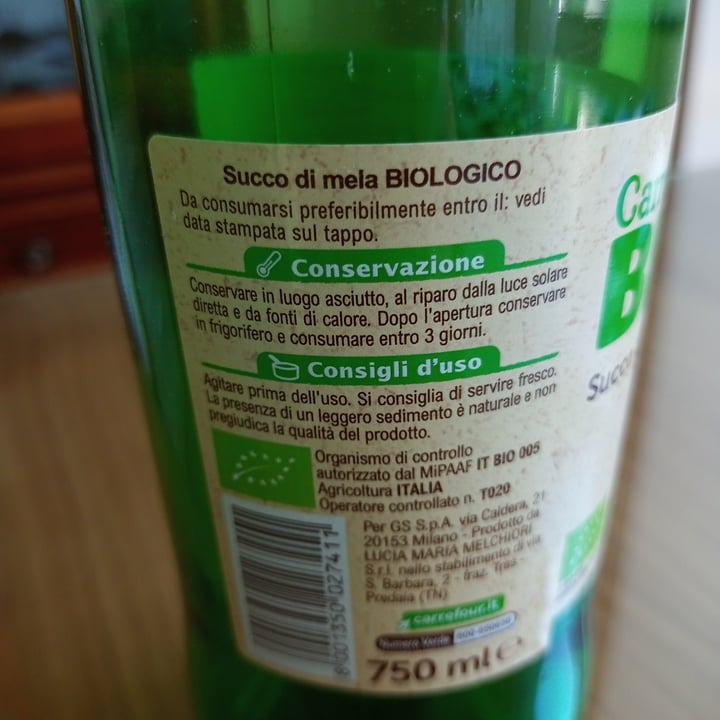 photo of Carrefour Bio Succo di mela shared by @al3ssandra on  05 Jun 2022 - review