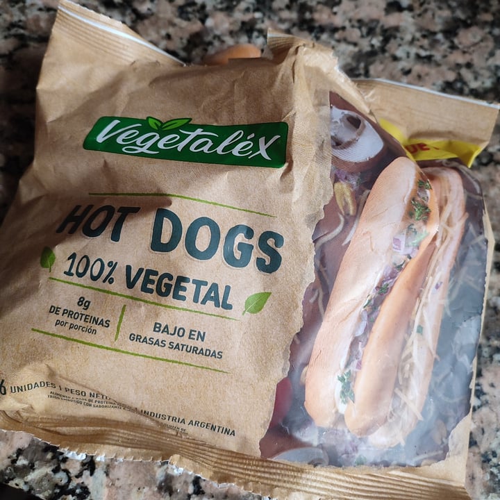 photo of Vegetalex Hot dogs 100% Vegetal shared by @valeriavegana on  06 Feb 2022 - review