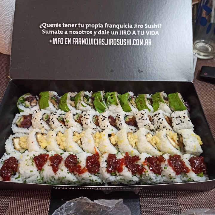 review photo of Jiro Sushi Villa Ballester Sushi vegano shared by @alanbm on 05 Jul 2021 - review