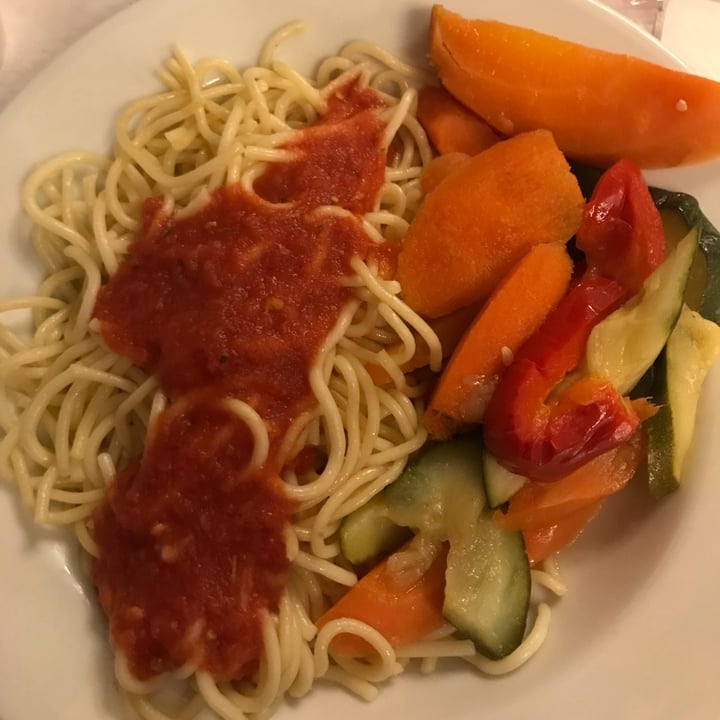 photo of Le Bouillon Chartier Spaghetti aux legumes shared by @ele27 on  02 Apr 2022 - review