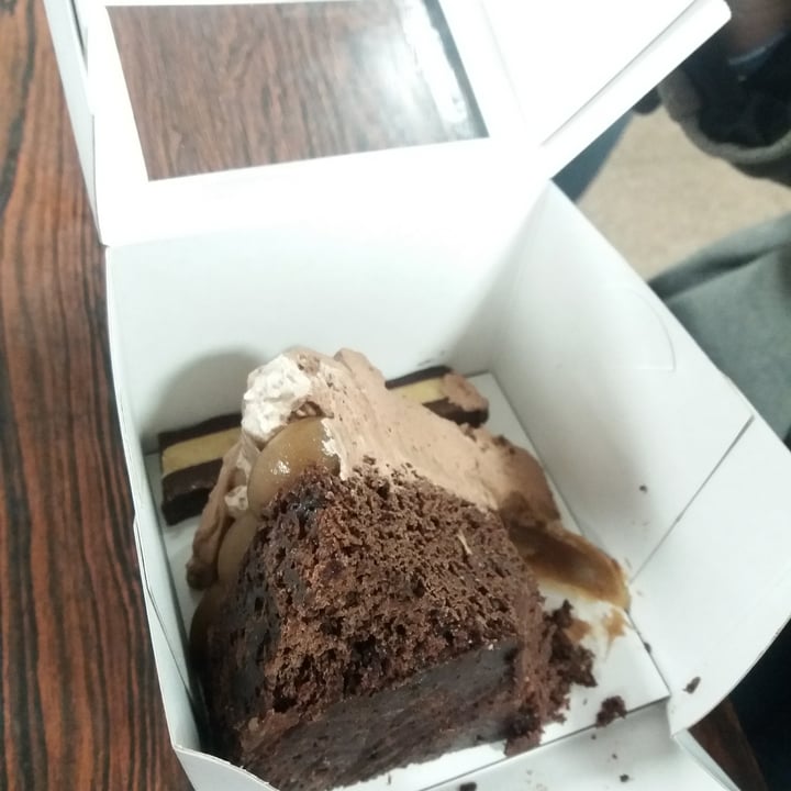 photo of Kiki Pasteleria Vegana Brownie marroc shared by @leonela11 on  04 Aug 2022 - review