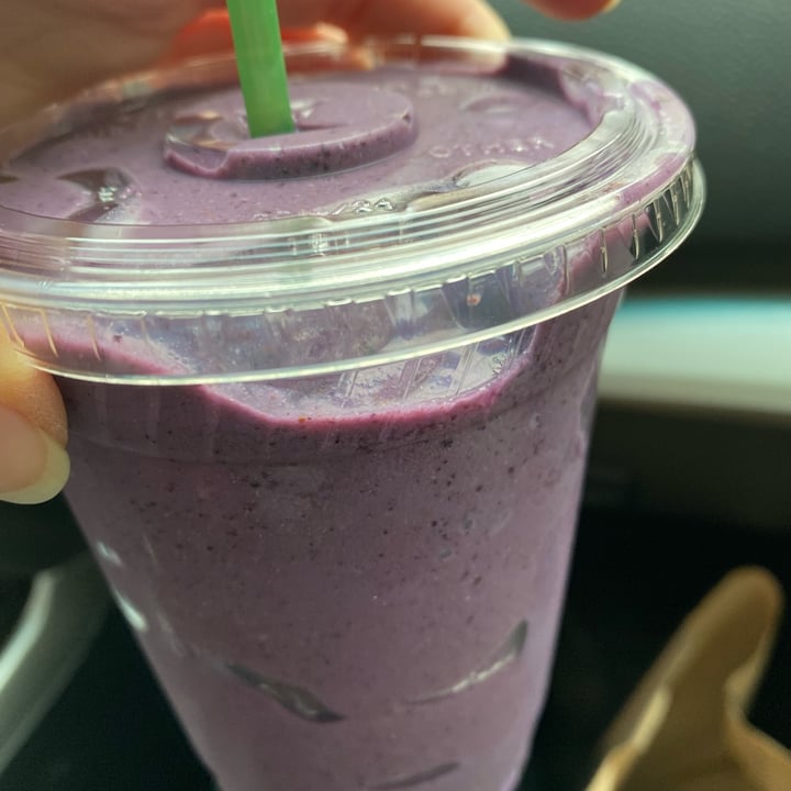 photo of Heirloom Food Company Pomegranate Dark Chocolate Smoothie shared by @smmpurple66 on  16 May 2022 - review