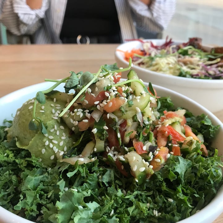 review photo of Kupfert & Kim (Spadina) Breakfast bowl shared by @etaisyle on 18 Jun 2020 - review