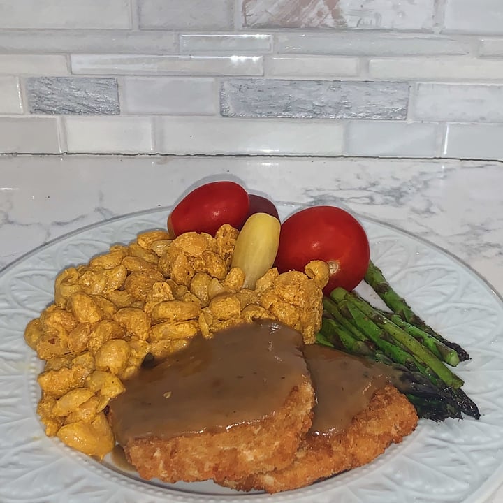 review photo of Gardein Lightly Breaded Turky Cutlets shared by @marisajb on 20 May 2020 - review