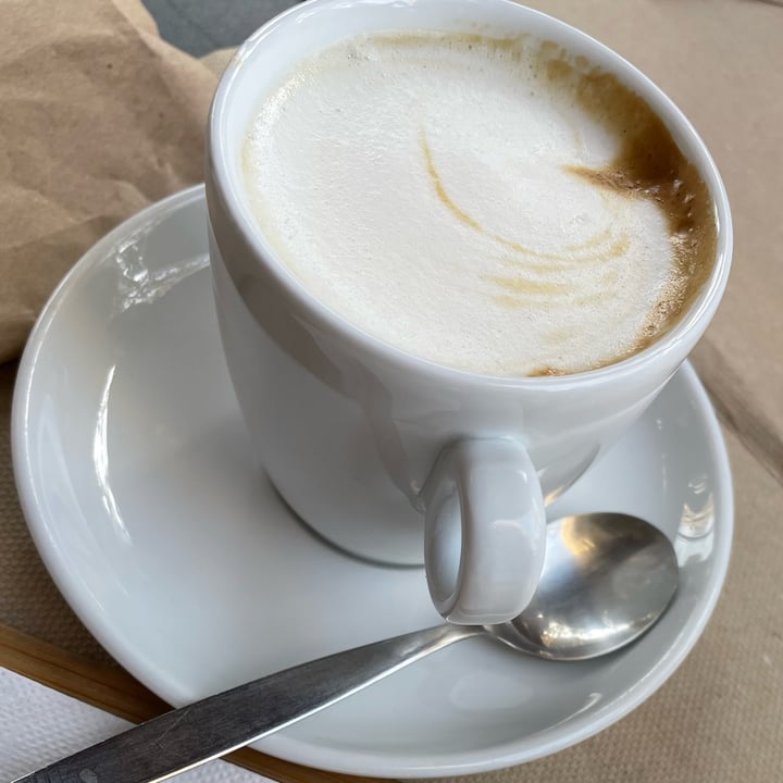 review photo of Efrem - Caffetteria, Pasticceria, Cucina Cappuccino Di Soia shared by @giorgiacaramellino on 28 Oct 2022 - review